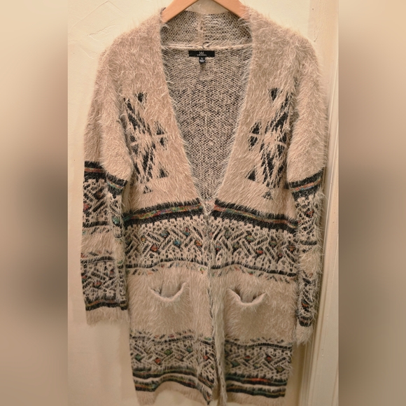 My Michelle Sweaters - My Michelle Beige Patterned Cardigan Hidden Closure.  Large